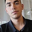 Даниил, 20 лет