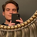 Александр, 24 года