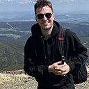Di, 33 года