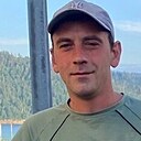 Опер, 33 года