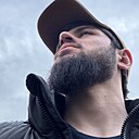 Jahongir, 24 года