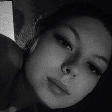 Фотография девушки Варвара, 18 лет из г. Нижнеудинск