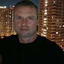 Leks, 43 года