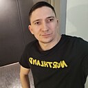 Man, 33 года