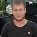 Макс, 33 года