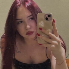 Фотография девушки Есения, 23 года из г. Санкт-Петербург