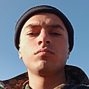Гагик, 20 лет