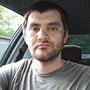 Михаил, 33 года