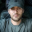Михаил, 33 года