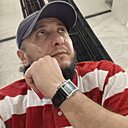 Kamol, 42 года