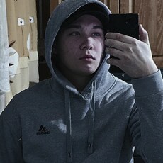 Фотография мужчины Кирилл, 20 лет из г. Оренбург