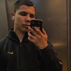Фотография мужчины Савелий, 19 лет из г. Новосибирск