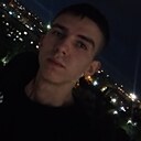 Виктор, 24 года