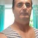 Султан, 47 лет