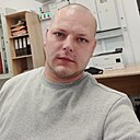 Денис, 33 года