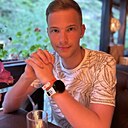 Артём, 24 года