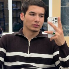 Фотография мужчины Maksim, 21 год из г. Тюмень