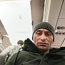 Бахром, 43 года