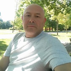 Фотография мужчины Zafar, 46 лет из г. Познань