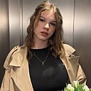 Вика, 18 лет
