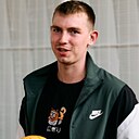 Роман, 22 года
