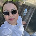 Александра, 23 года