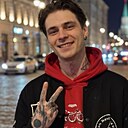 Дин, 24 года