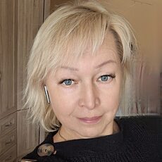 Фотография девушки Юлиана, 55 лет из г. Санкт-Петербург