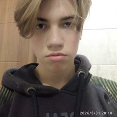 Фотография мужчины Максим, 18 лет из г. Харьков