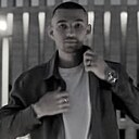 Макс, 32 года
