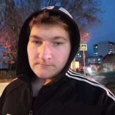 Фотография мужчины Александр, 19 лет из г. Черкесск