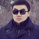 Макс, 32 года