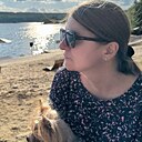 Victoria, 53 года