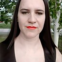 София, 32 года