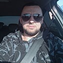 Михаил, 32 года