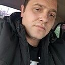 Макс, 33 года