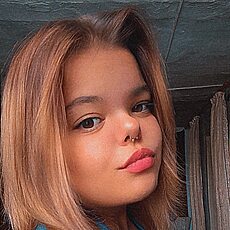 Фотография девушки София, 18 лет из г. Новосибирск