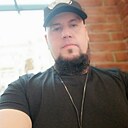 Den, 34 года