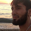 Али, 32 года