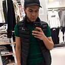 Xabibullo, 22 года