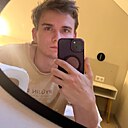 Антон, 23 года
