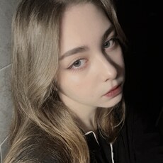 Фотография девушки Алиса, 18 лет из г. Санкт-Петербург