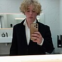 Вячеслав, 18 лет