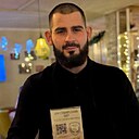 Лев, 32 года