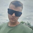 Максим, 25 лет