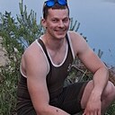 Михаил, 32 года