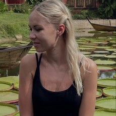 Фотография девушки Алена, 34 года из г. Санкт-Петербург