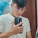 Фархат, 22 года