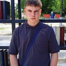 Фотография мужчины Владимир, 22 года из г. Россошь