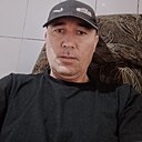Исломдин, 42 года